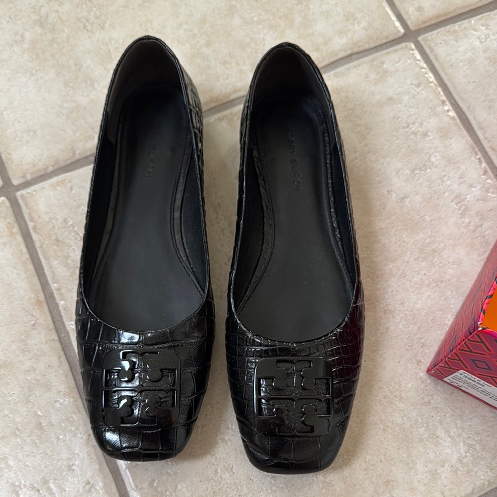 Tory Burch Georgia Ballet Soft Croco Emboss Flats Size 7.5